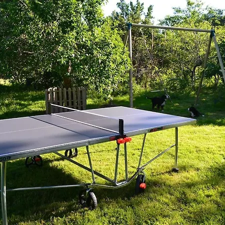 Couanac gîte familial à la campagne avec piscine Casa de Férias *